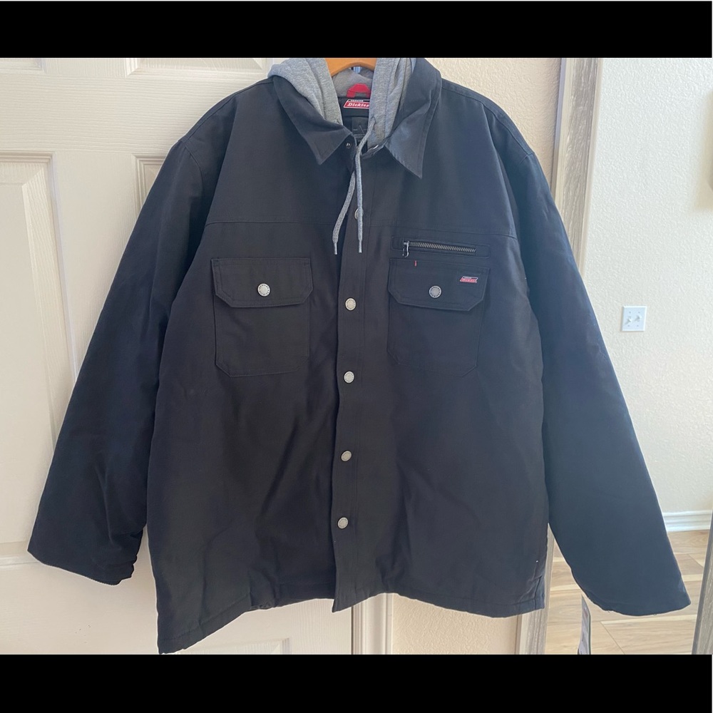 Bran new Dickies jacket .